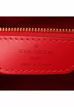 Pre-loved LOUIS VUITTON Saint Jacques shopping Waved Pattern Spanish Red Genuine Leather Shoulder Bag Red 13 Pre-loved LOUIS VUITTON Saint Jacques shopping Waved Pattern Spanish Red Genuine Leather Shoulder Bag Red -Louis Vuitton Shop louis vuitton 9548 2708836 4