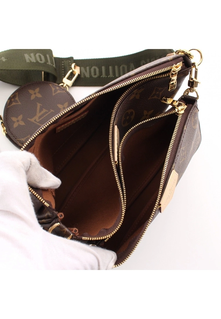 Pre-loved LOUIS VUITTON Multi Pochette Accessoires five-in-one Classic Monogram Khaki Shoulder Bag PVC Brown Khaki Green 5 Pre-loved LOUIS VUITTON Multi Pochette Accessoires five-in-one Classic Monogram Khaki Shoulder Bag PVC Brown Khaki Green - Image 3