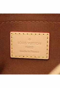 Pre-loved LOUIS VUITTON Multi Pochette Accessoires five-in-one Classic Monogram Khaki Shoulder Bag PVC Brown Khaki Green 9 Pre-loved LOUIS VUITTON Multi Pochette Accessoires five-in-one Classic Monogram Khaki Shoulder Bag PVC Brown Khaki Green -Louis Vuitton Shop louis vuitton 9585 2418836 4