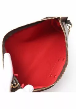 Pre-loved LOUIS VUITTON EVA Black checkerboard grid Chain Handbag PVC Genuine Leather Brown 2 Way Style 12 Pre-loved LOUIS VUITTON EVA Black checkerboard grid Chain Handbag PVC Genuine Leather Brown 2 Way Style -Louis Vuitton Shop louis vuitton 9594 1418836 3