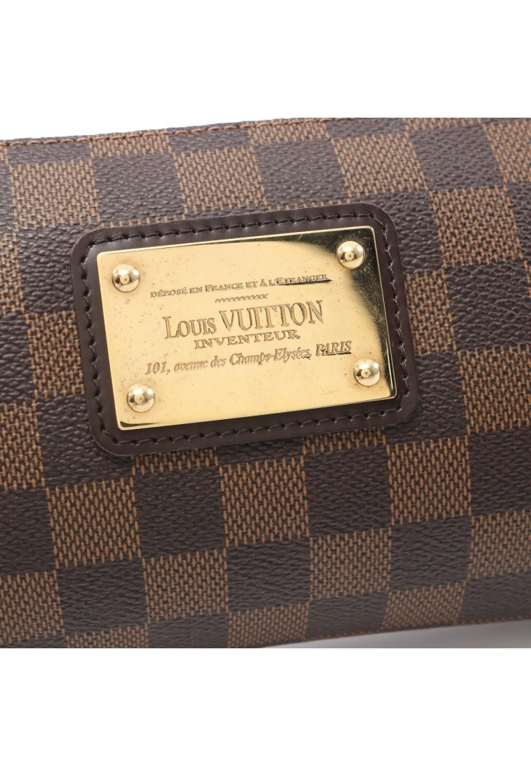 Pre-loved LOUIS VUITTON EVA Black checkerboard grid Chain Handbag PVC Genuine Leather Brown 2 Way Style 9 Pre-loved LOUIS VUITTON EVA Black checkerboard grid Chain Handbag PVC Genuine Leather Brown 2 Way Style - Image 7