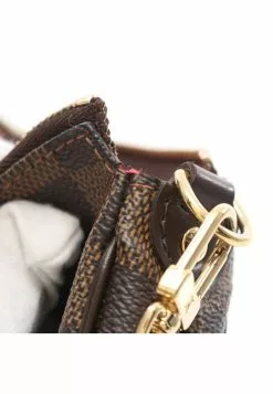 Pre-loved LOUIS VUITTON EVA Black checkerboard grid Chain Handbag PVC Genuine Leather Brown 2 Way Style 17 Pre-loved LOUIS VUITTON EVA Black checkerboard grid Chain Handbag PVC Genuine Leather Brown 2 Way Style -Louis Vuitton Shop louis vuitton 9595 1418836 8