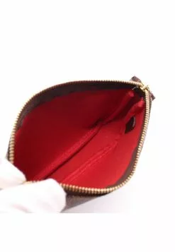 Pre-loved LOUIS VUITTON Mini Pochette Accessoires Black checkerboard grid Chain Handbag PVC Genuine Leather Brown 9 Pre-loved LOUIS VUITTON Mini Pochette Accessoires Black checkerboard grid Chain Handbag PVC Genuine Leather Brown -Louis Vuitton Shop louis vuitton 9599 1428836 3