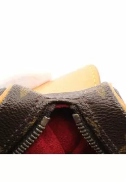 Pre-loved LOUIS VUITTON Croissant MM Classic Monogram Shoulder Bag PVC Genuine Leather Brown -Louis Vuitton Shop louis vuitton 9631 6028836 8