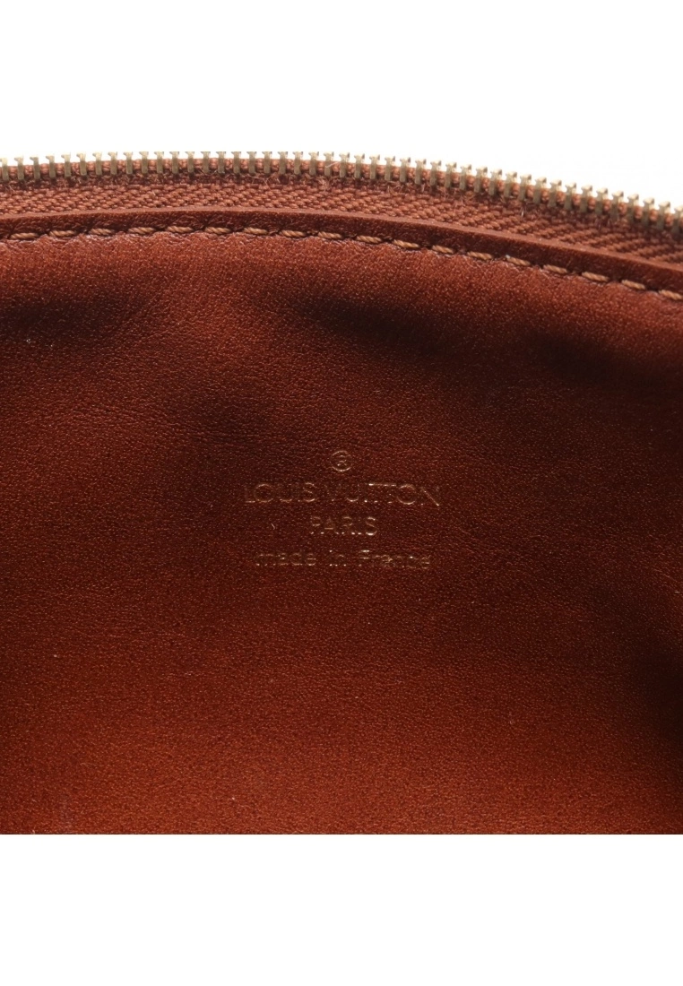 Pre-loved LOUIS VUITTON Pochette Accessoires Classic Monogram accessories Handbag PVC Genuine Leather white Brown 6 Pre-loved LOUIS VUITTON Pochette Accessoires Classic Monogram accessories Handbag PVC Genuine Leather white Brown - Image 4